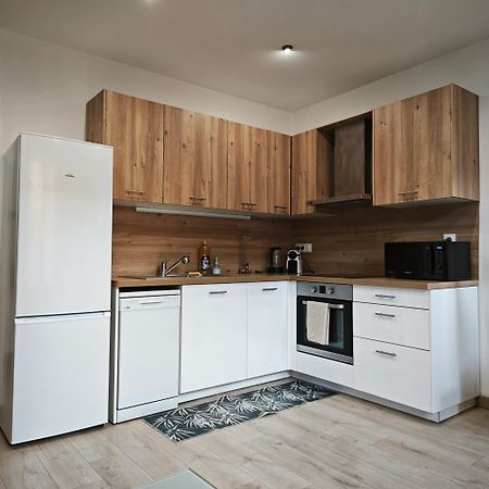 Appartement Tout Confort A 2 Pas Du Centre Ville Aubagne Exterior photo