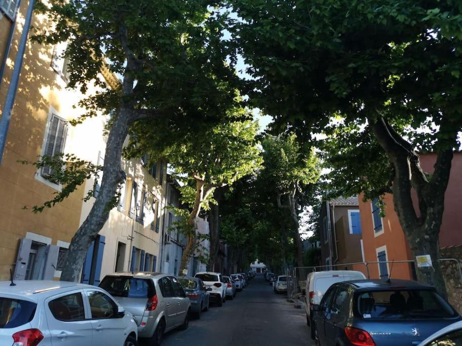 Appartement Tout Confort A 2 Pas Du Centre Ville Aubagne Exterior photo
