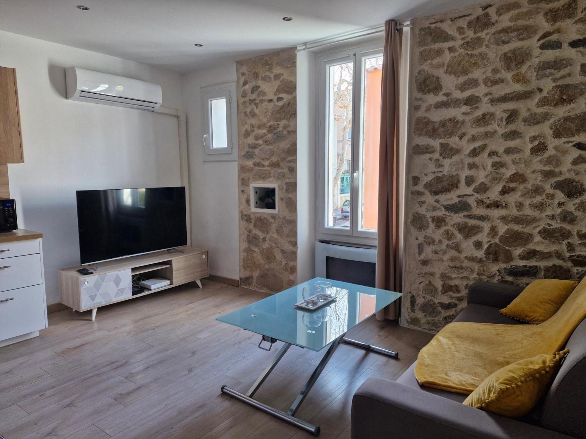 Appartement Tout Confort A 2 Pas Du Centre Ville Aubagne Exterior photo